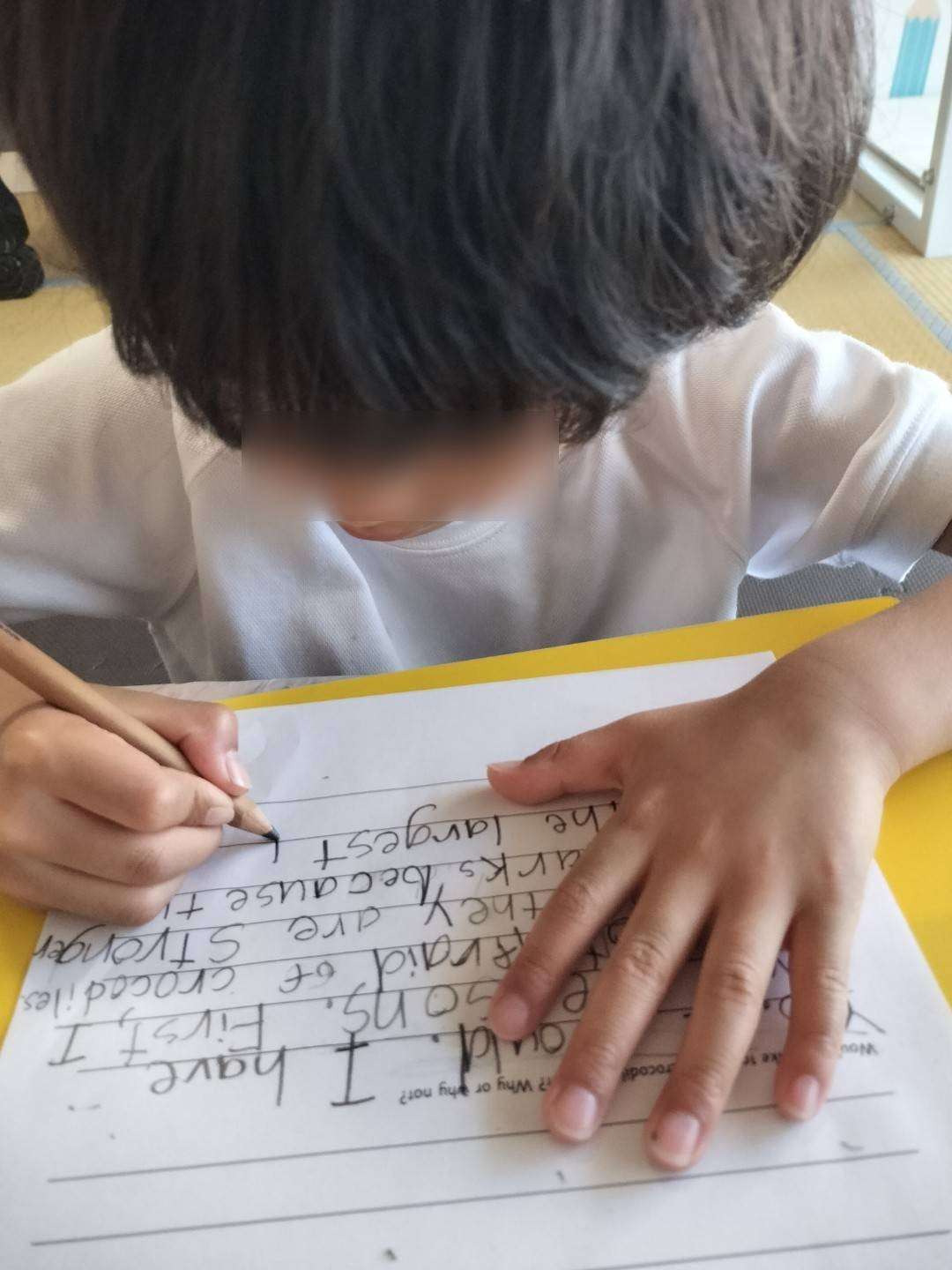 【岐阜の英会話】英検対策で育てる「書く力」と「考える力」